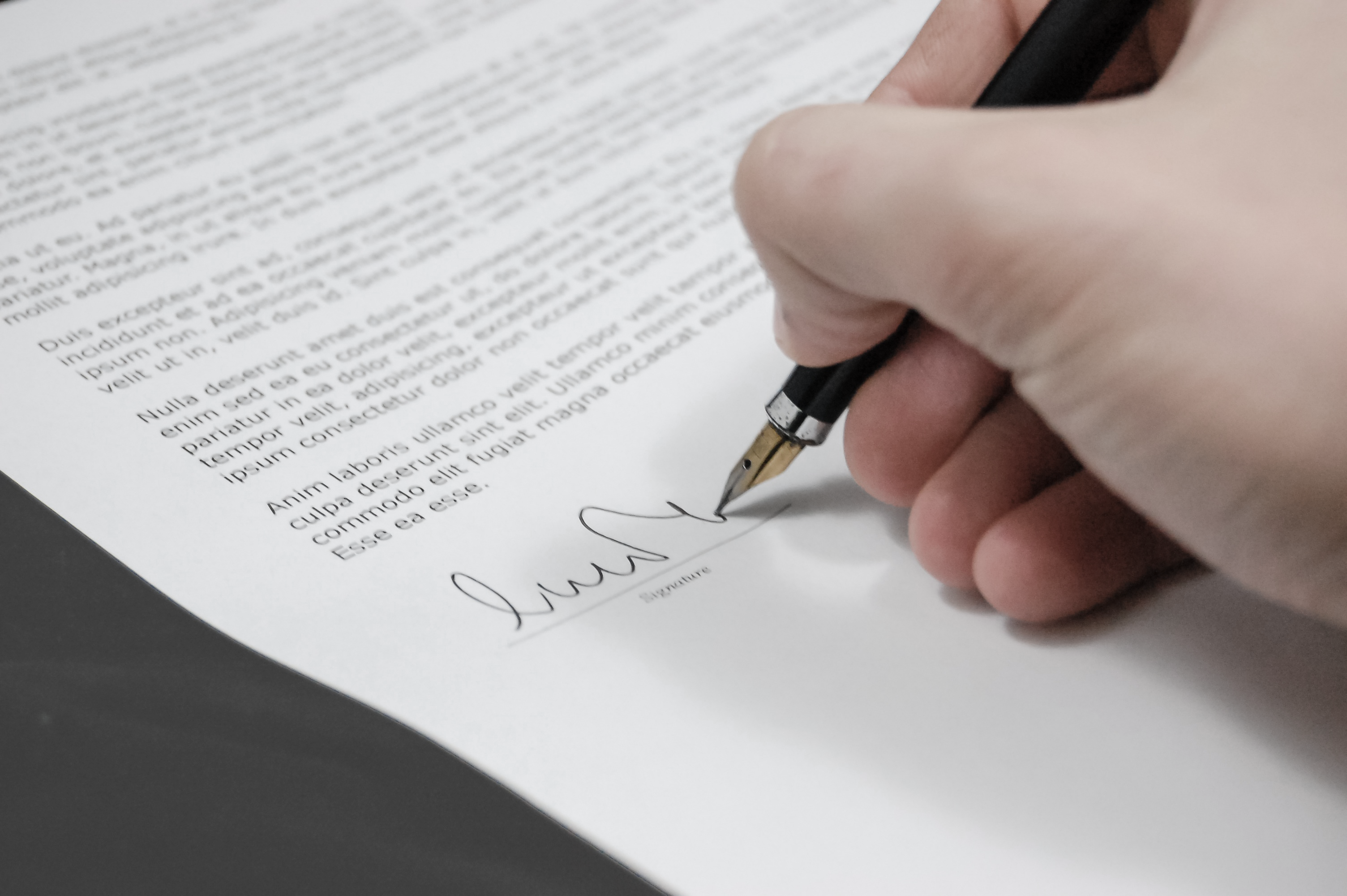 How A Living Trust Helps Your Family